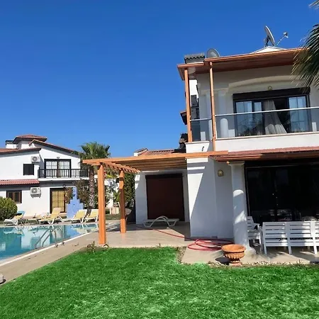 Fun&sun River With Amazing Landscape 5+1 Villa
